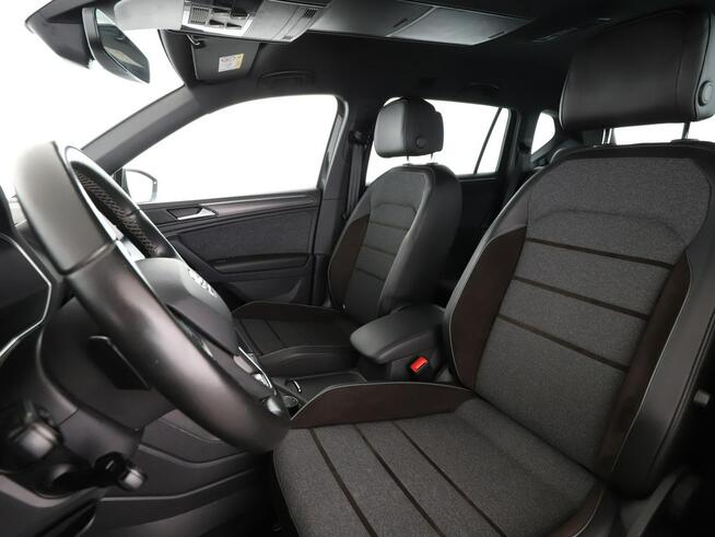 Seat Tarraco 4x4 DSG full LED virtual cocpit grzane fotele klima auto kamera i czuj