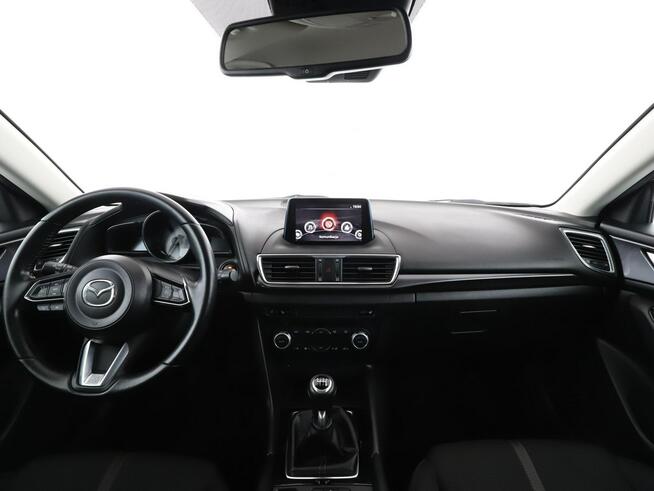 Mazda 3 navi klima auto grzane fotele kamera i czujniki parkowania