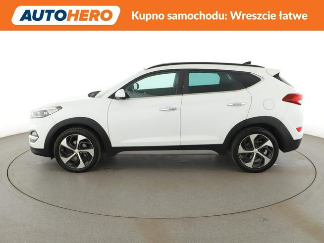 Hyundai Tucson full LED skóra panorama klima auto kamera i czujniki parkowania grzane