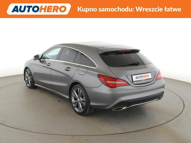 Mercedes CLA 180 automat panorama full LED navi klima auto grzane fotele czujniki parko