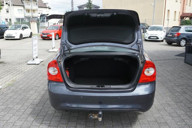 Ford Focus zarejestrowany, ubezpieczony
