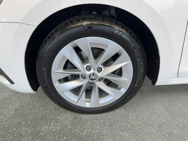 Škoda Octavia VAT 23% Combi Ambition 1.5 e-TEC mHEV 150KM DSG 2023 r., Salon PL