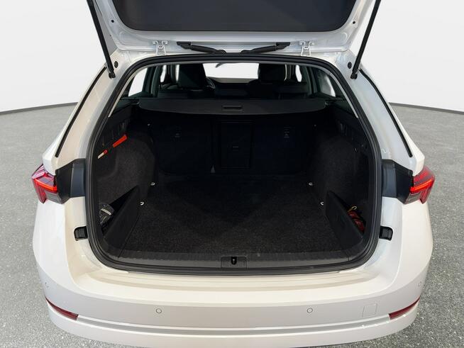 Škoda Octavia VAT 23% Combi Ambition 1.5 e-TEC mHEV 150KM DSG 2023 r., Salon PL