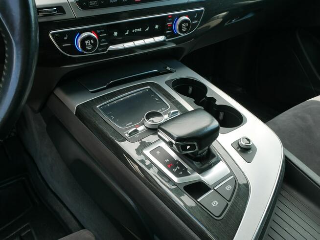 Audi Q7 4M 3.0TDI V6 272KM Eu6 7 Osób Quattro 4x4 +Hak -Panorama -Salon Polska