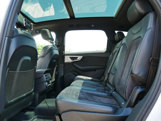 Audi Q7 4M 3.0TDI V6 272KM Eu6 7 Osób Quattro 4x4 +Hak -Panorama -Salon Polska