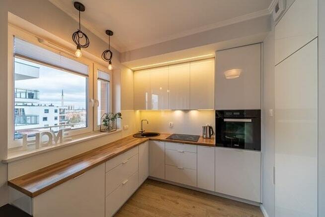 2 pokoje z balkonem i mp, 49 m2 - Beniowskiego