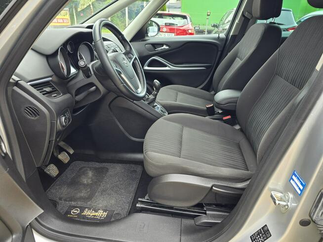 Opel Zafira 130Tyś km.7 Foteli.Opony 2024 wielosezonowe.Przetronny,rodzinny Van