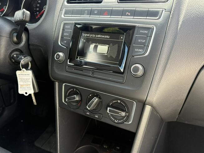 Volkswagen Polo PDC * Klimatyzacja * Tempomat * Multifunkcja * Oryg. Przebieg * PDC PT