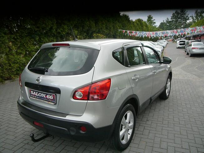 Nissan Qashqai 2.0b Stan b.dobry BEZ RDZY 100%bezwypadkowy z Niemiec z Gwarancją 12mc