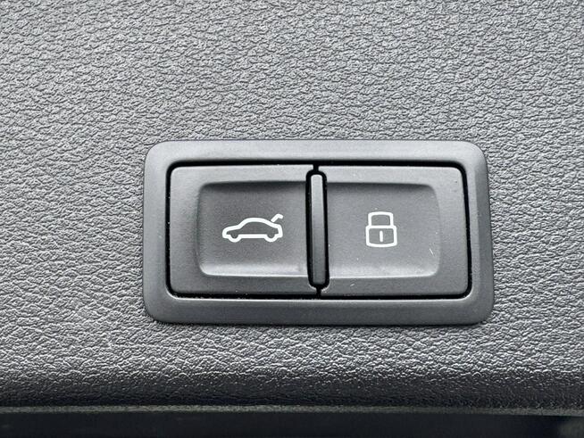 Audi A4 Salon Polska Poleasingowy I właściciel Serwis ASO VAT 23% Bezwypadkowy