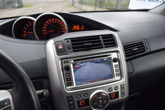 Toyota Verso 2.0 D-4D 126 KM 7os.