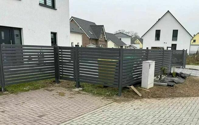 Ogrodzenie frontowe, palisada, ogrodzenie nowoczesne OBIS