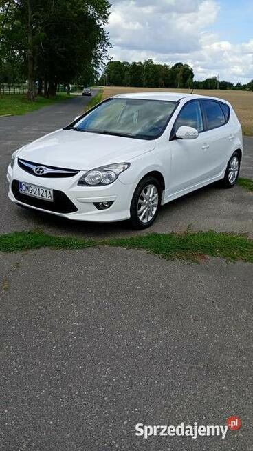 PEREŁKA! HYUNDAI i30 ZADBANY!