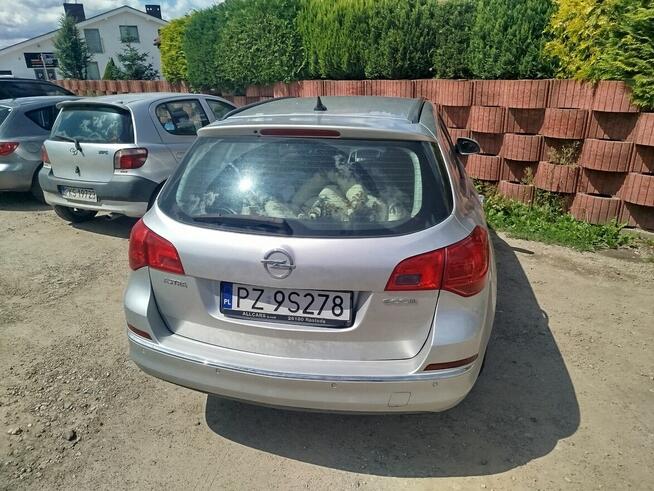 Opel Astra Kombi Sports Tourer 2015 1.6 diesel