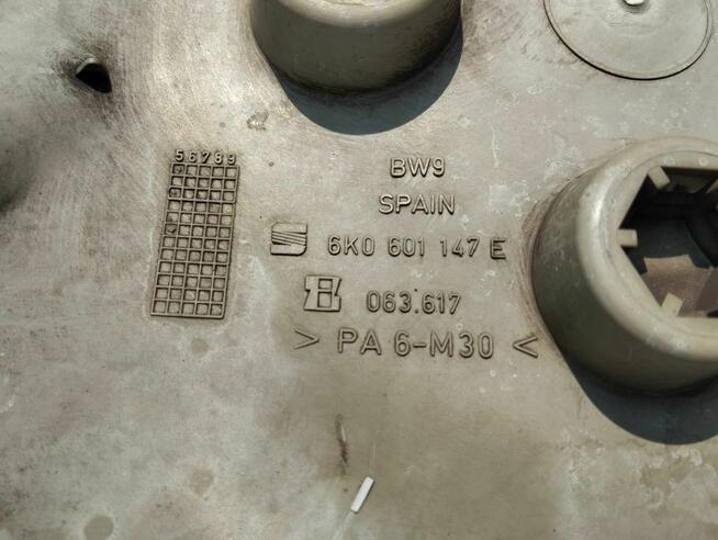 Kołpak Seat 14 6K0-147E cena za sztukę oryginalny