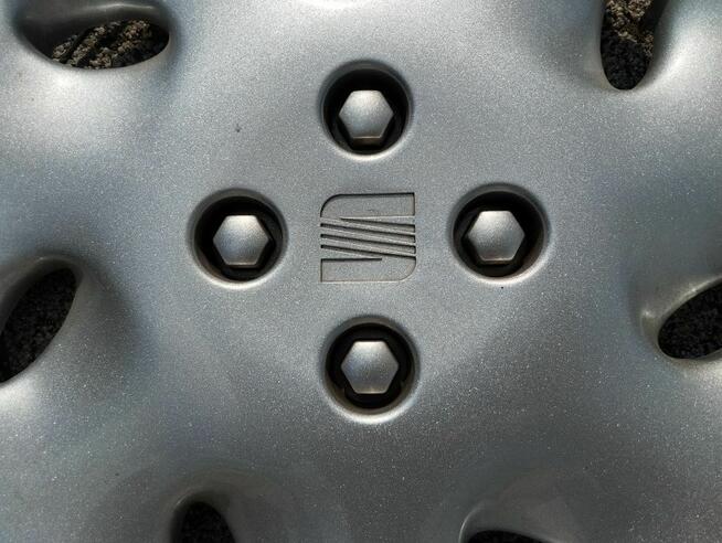 Kołpak Seat 14 6K0-147E cena za sztukę oryginalny