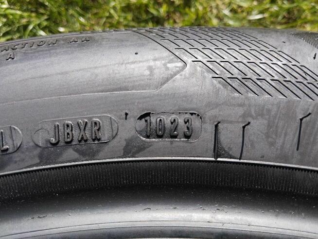 Opona Goodyear 235/55R18 100V Eagle F1 Asymmetric lato