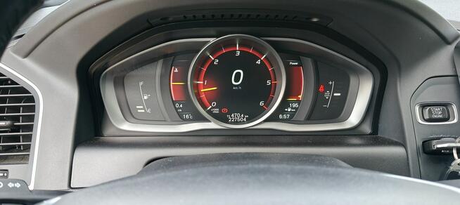 Volvo XC 60 2.0 D3 5-Cylindrów Ocean Race Led Manual Navi Skóra Parktronik