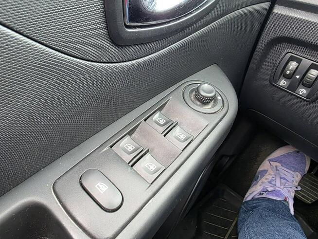 Renault Captur 0.9 TCE 90 KM, Klimatyzacja, Grzane Fotele, Bluetooth, Alufelgi, USB