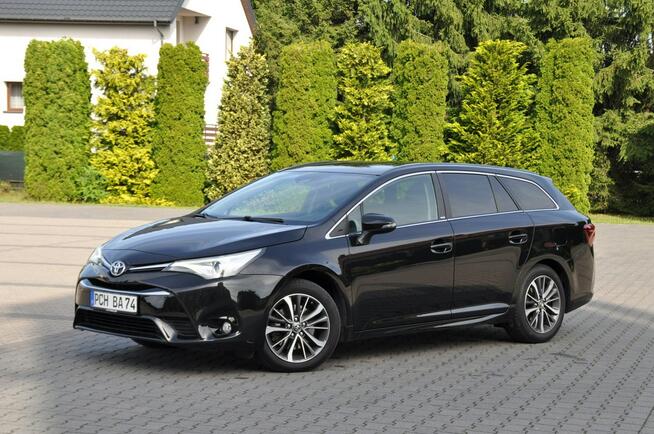 Toyota Avensis 2.0D-4D(143KM)*Lift*Led*Navi*Kamera*Klimatronik*Chrom*I Wł*Alu 17"ASO