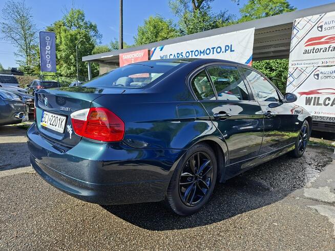 BMW 318 RWD, Klimatronic 2-stref., Podgrzewane fotele, Czujniki parkowania