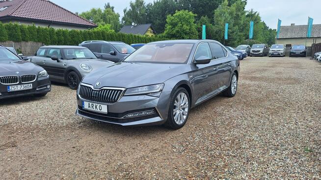 Škoda Superb Laurin & Klement Canton ACC