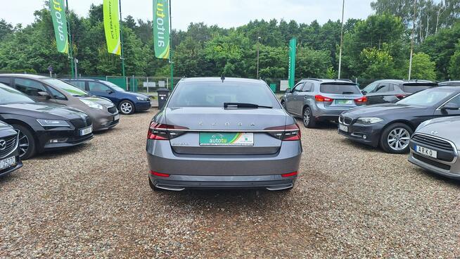 Škoda Superb Laurin & Klement Canton ACC