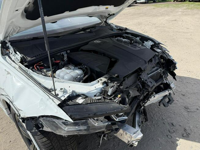 Volkswagen Touareg R-Line*4Motion*Led*Pneumatyka*Kamera360*NiskiPrzebieg*Virtual*Hak*Navi