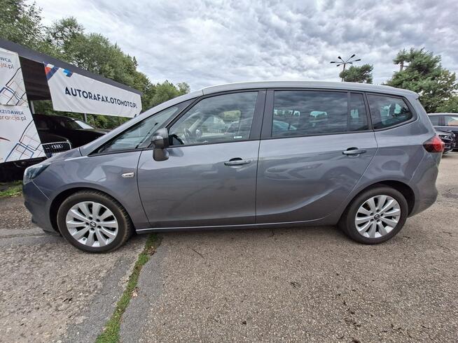 Opel Zafira Klimatyzacja, Podgrz. fotele + kierownica, Nawigacja, PDC 2x, Hak