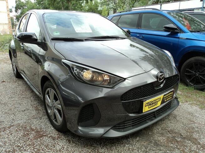 Mazda 2 Hybrid sprzedam ładną nową MAZDE 2 Z 2024R HYBRYDA TYLKO 7 TYŚ KILOMETRÓW