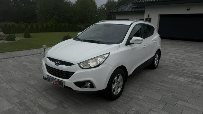 Hyundai ix35 2.0i16v automat 4x4 pół skóry 2 x klimatronik full serwis 1.r.gwarancj
