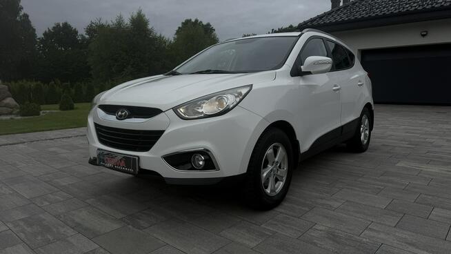 Hyundai ix35 2.0i16v automat 4x4 pół skóry 2 x klimatronik full serwis 1.r.gwarancj