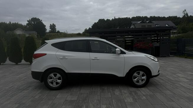 Hyundai ix35 2.0i16v automat 4x4 pół skóry 2 x klimatronik full serwis 1.r.gwarancj