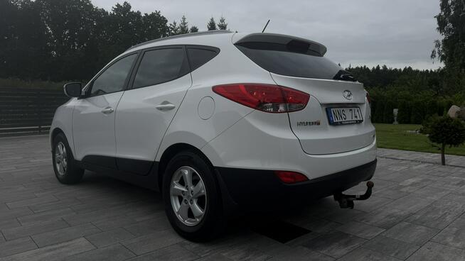 Hyundai ix35 2.0i16v automat 4x4 pół skóry 2 x klimatronik full serwis 1.r.gwarancj