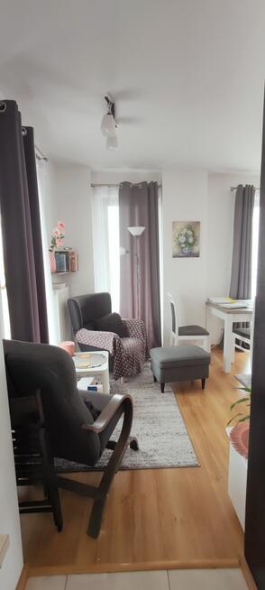 2 pokoje, balkon 19 mkw, basen, cisza, zieleń