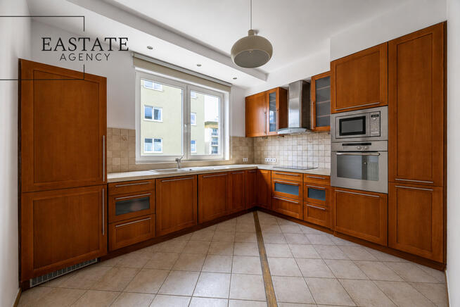145 m² | Basen | 2 garaże | Górny Mokotów
