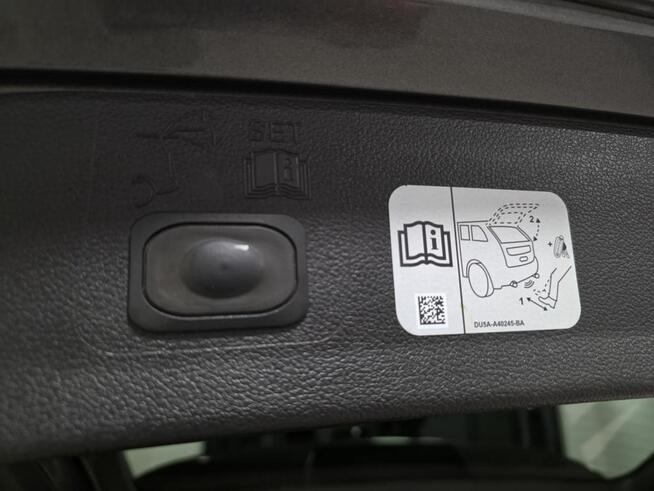 Ford Kuga 4X4 ST BLACK / Navi / Kamera / Roczna Gwarancja GetHelp w cenie
