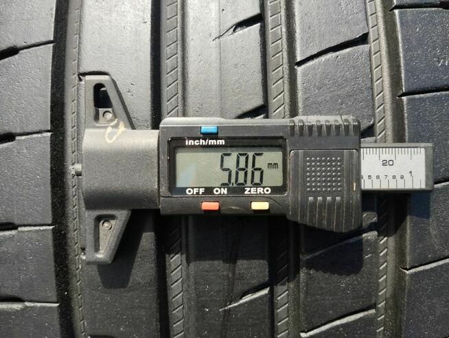 Opona Goodyear 235/55R18 100V Eagle F1 Asymmetric lato