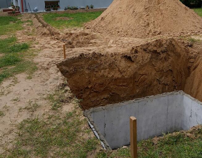 Sprzedam nowy betonowy zbiornik deszczówka/szambo