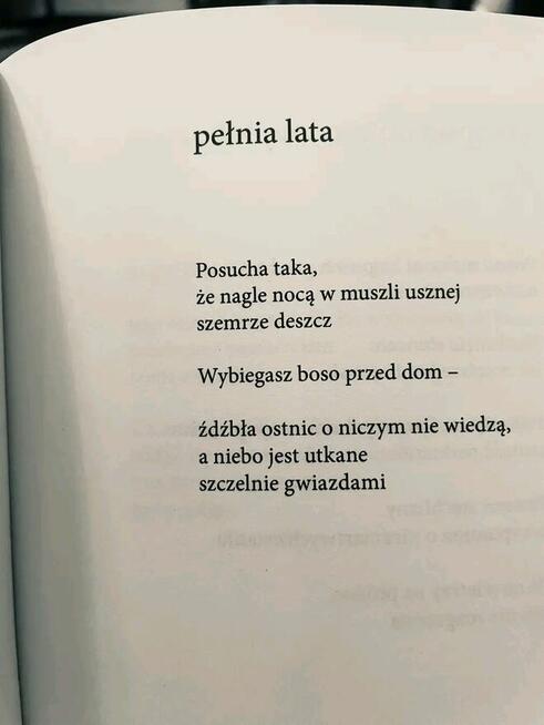 Za obłokami i słońce blask traci