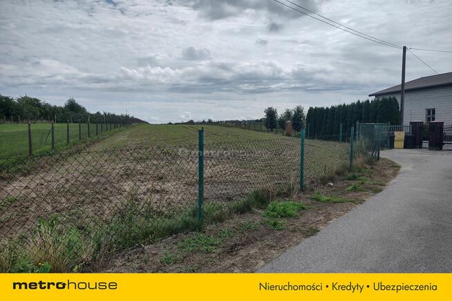 Atrakcyjna działka 1425 m2 w Chynowie