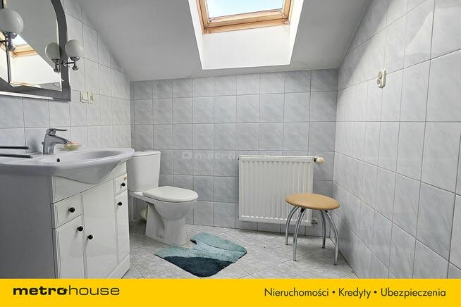 PRZESTRONNY DOM WOLNOSTOJĄCY NIEDALEKO MORZA
