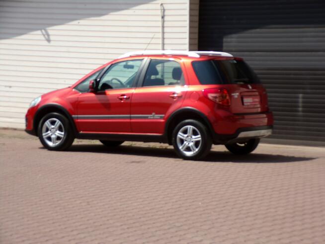 Suzuki SX4 4X4 /Klimatronic /Gwarancja /Navi /1,6 /120KM /2013