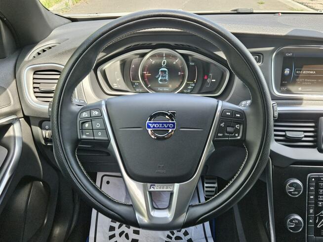 Volvo V40 R-Design* Bardzo Ładne i Zadbane* Rok GWARANCJI