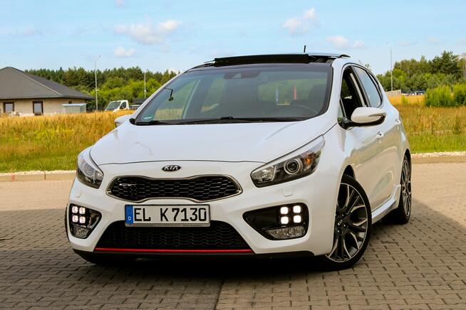 Kia Cee'd GT 204KM Recaro Kamera Panorama Ksenon Navi Pół Skóry System Pasa