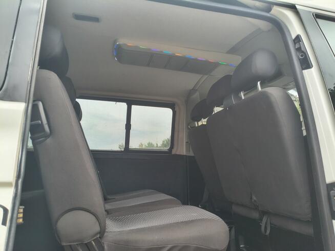 Volkswagen Transporter T5 2,0 CDI rok 2009 lift