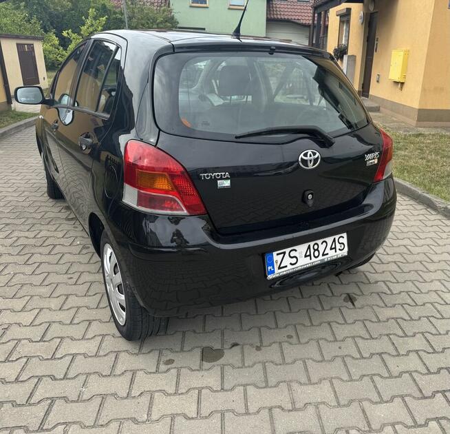 Toyota Yaris II 1.33 Dual VVT-i - pierwszy właściciel!