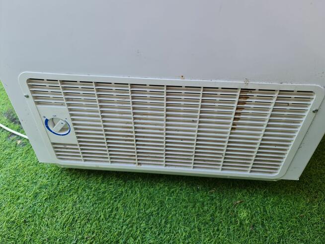 Zamrażarka Electrolux EC2201AOW sprawna-210 L
