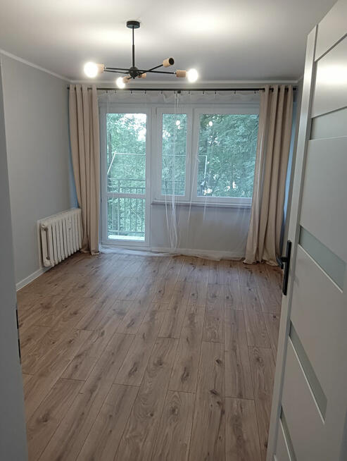 Sprzedam mieszkanie, ~48m2, 3 pokoje, centrum.