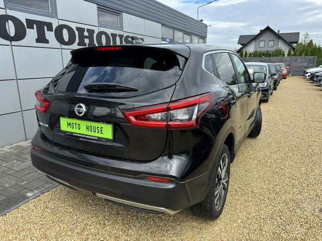 Nissan Qashqai "N-Connecta"